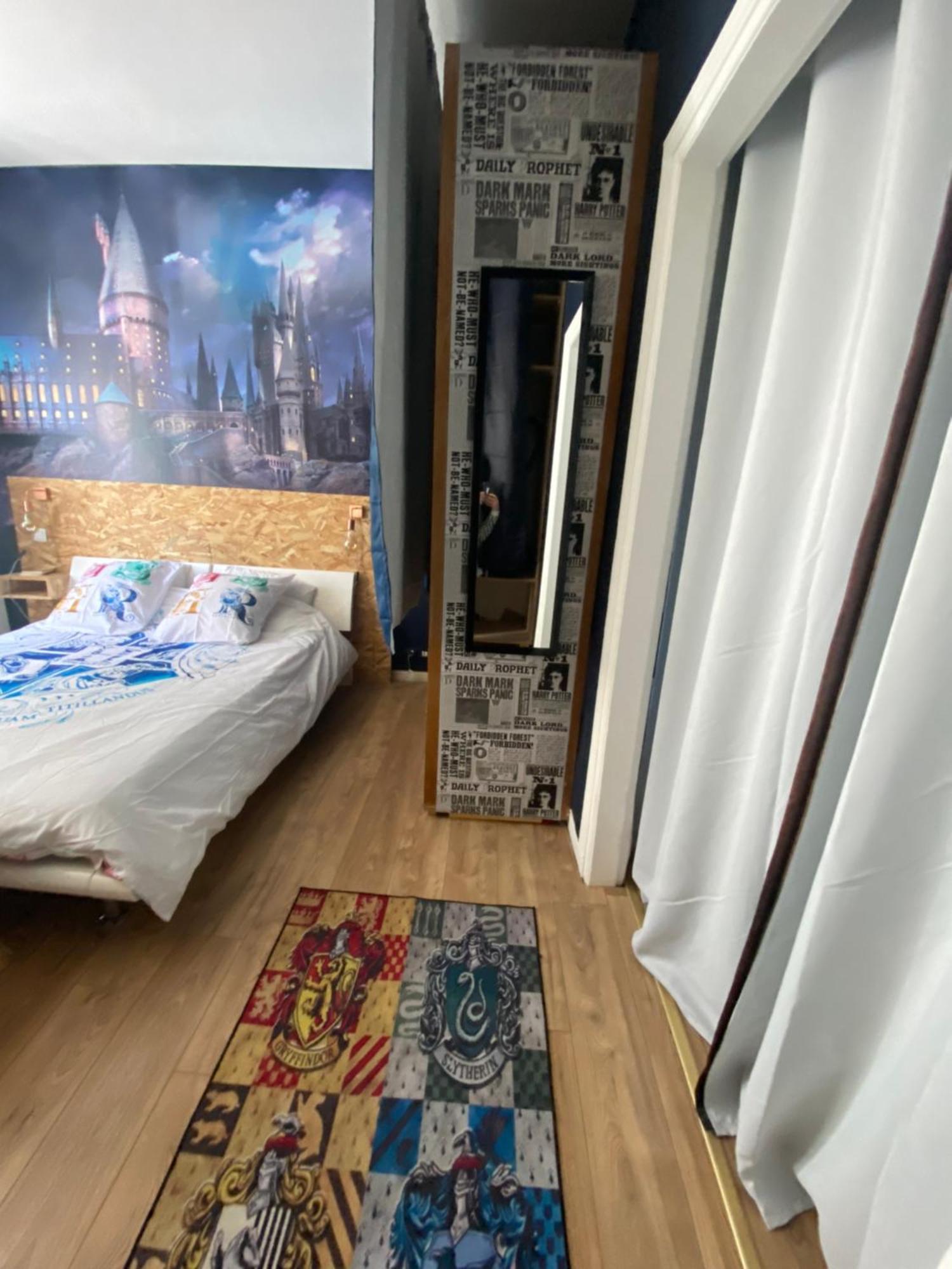 Appartement Hyper Centre Reims Le Gite Du Sorcier Eksteriør billede